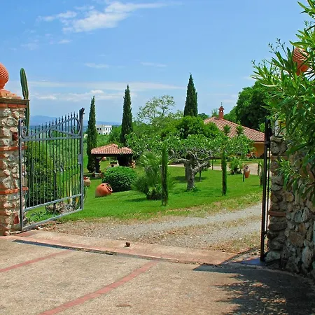 Tenuta Foderaro Amaroni