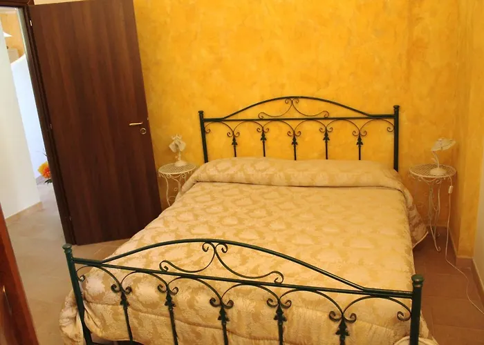 Tenuta Foderaro Amaroni